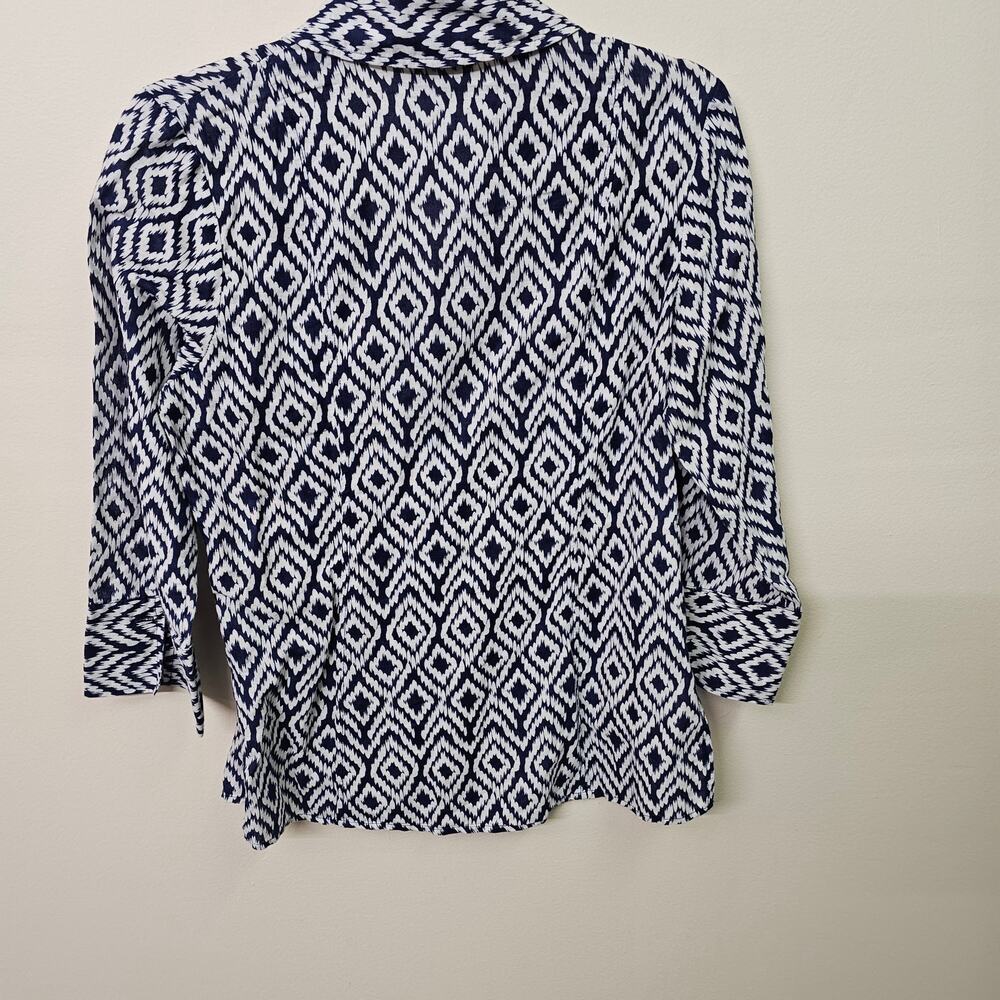 Navy and White Linen Blend Ikat Print Button Down Blouse Size S | Grand & Green - Picture 7 of 7